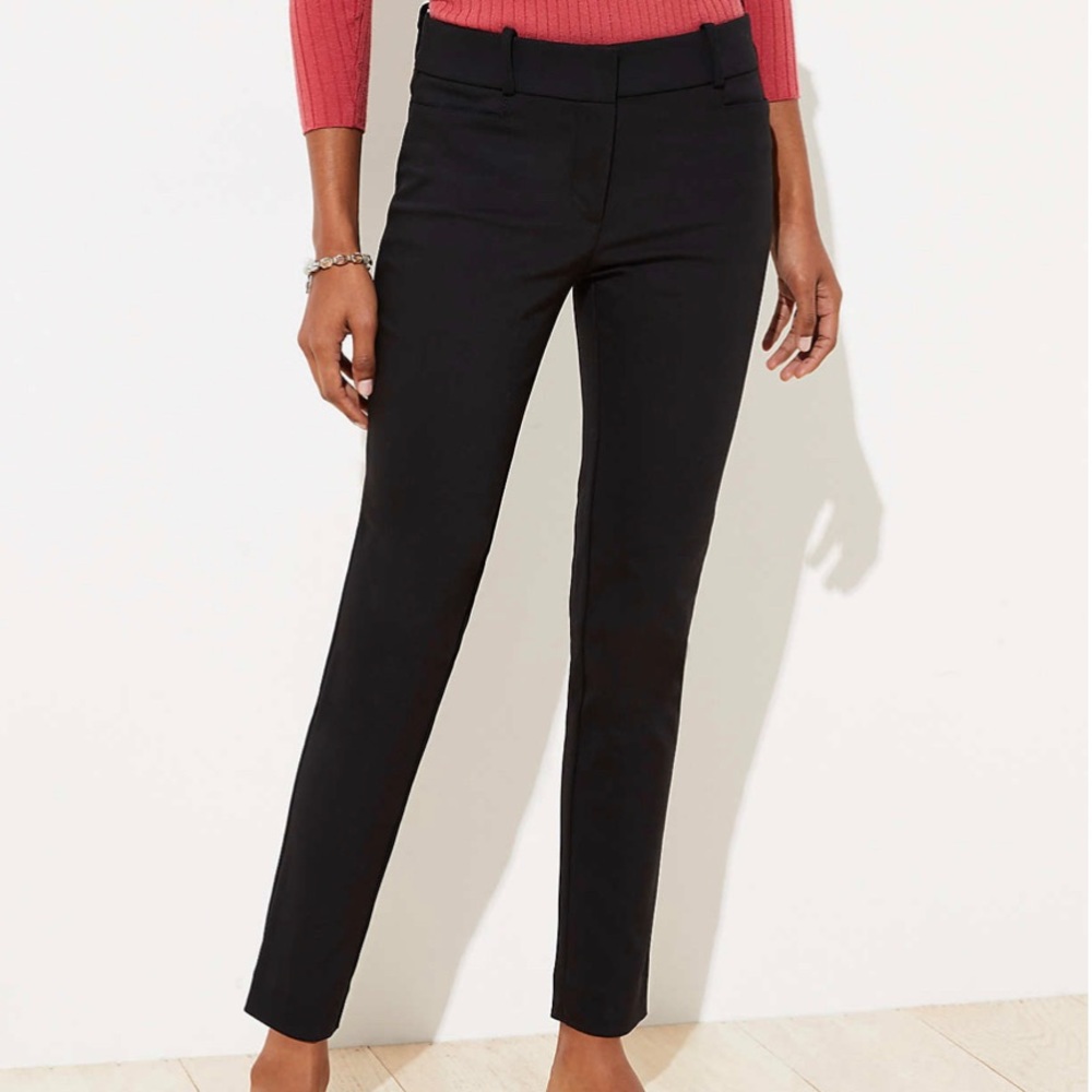Loft skinny ankle pants in black